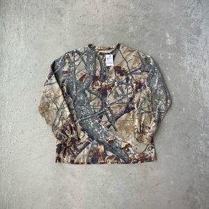Vintage Real Tree Long Sleeve Pocket Tee